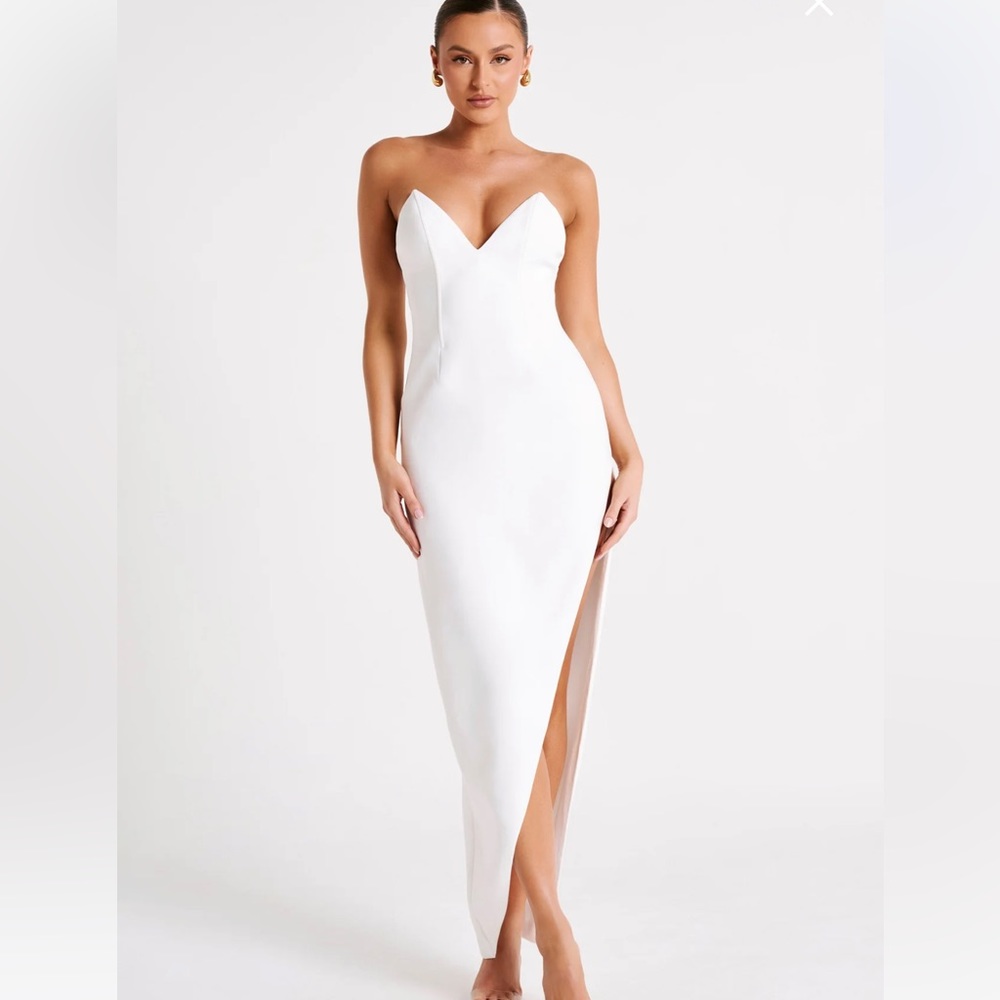 MESHKI Pointed Corset Maxi Dress White NWT